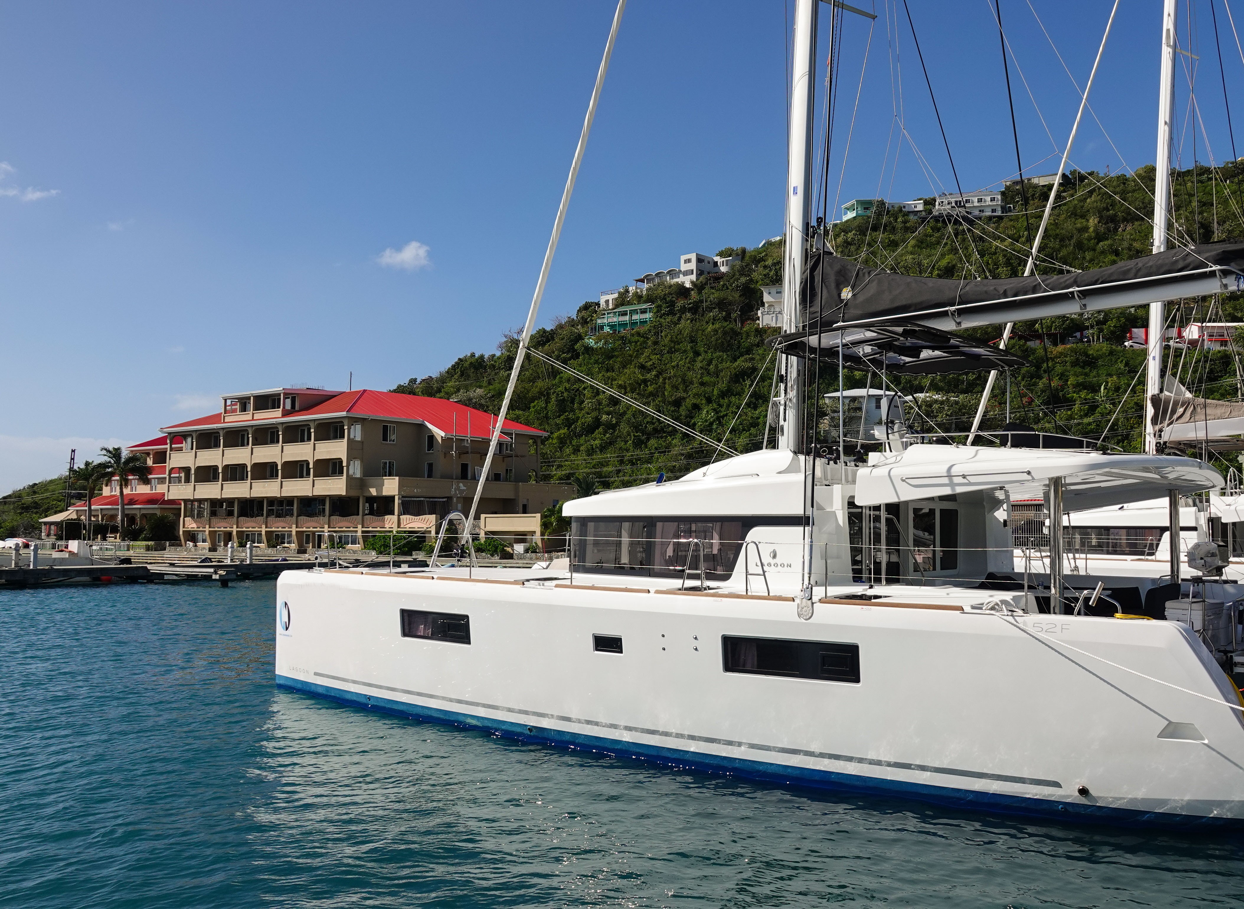 Used Sail Catamaran for Sale 2019 Lagoon 52 F 